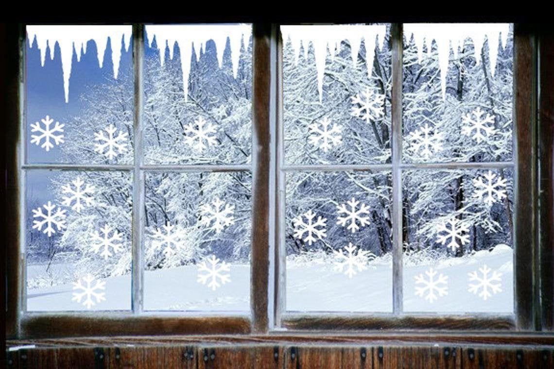 Зимняя роспись на окнах