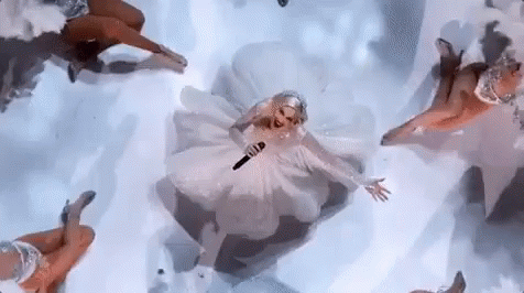 Snow Queen GIF - Gwen Stefani Singing Snow - Discover & Share GIFs.