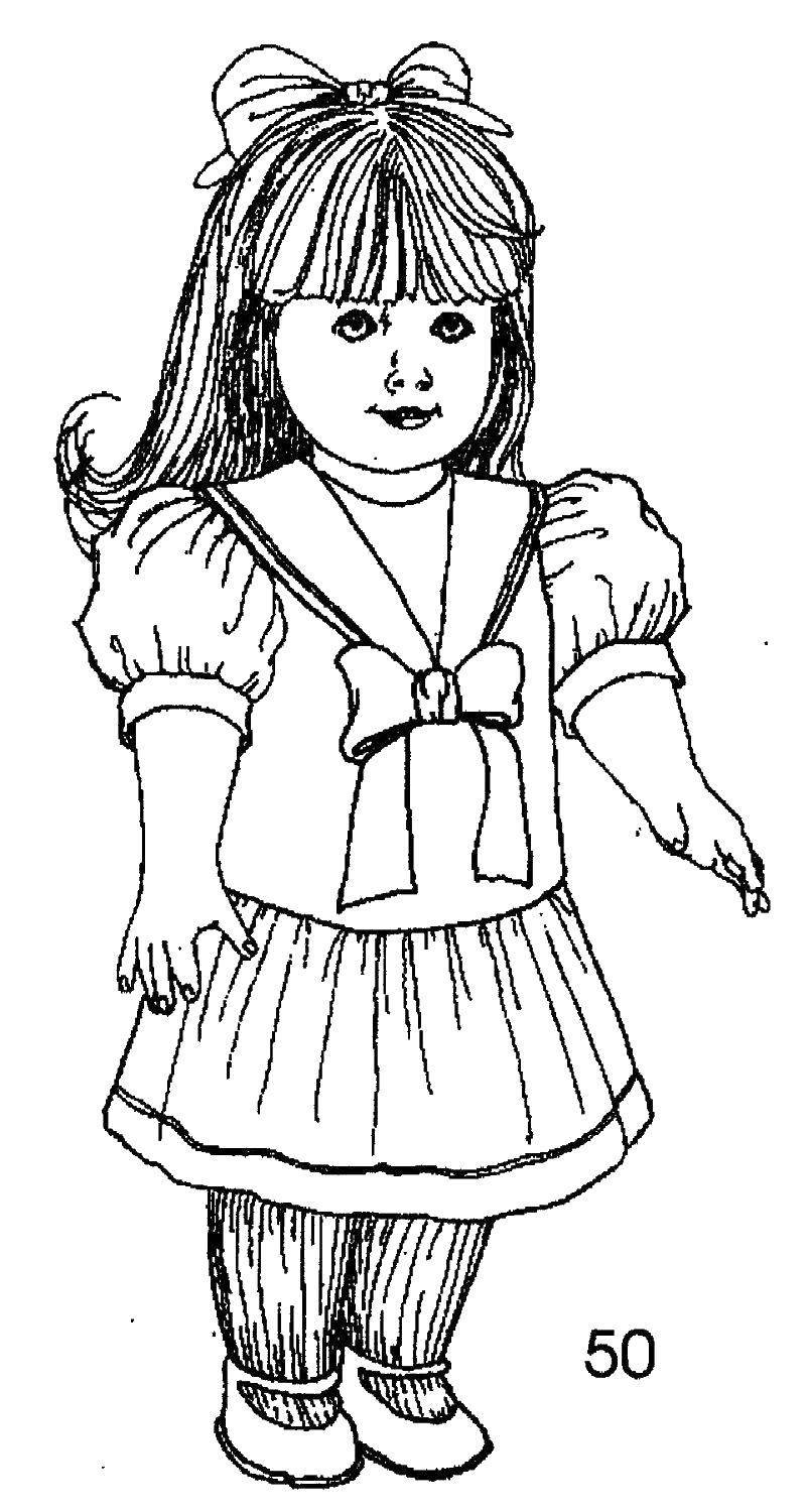 Ребенок с куклами черно белые