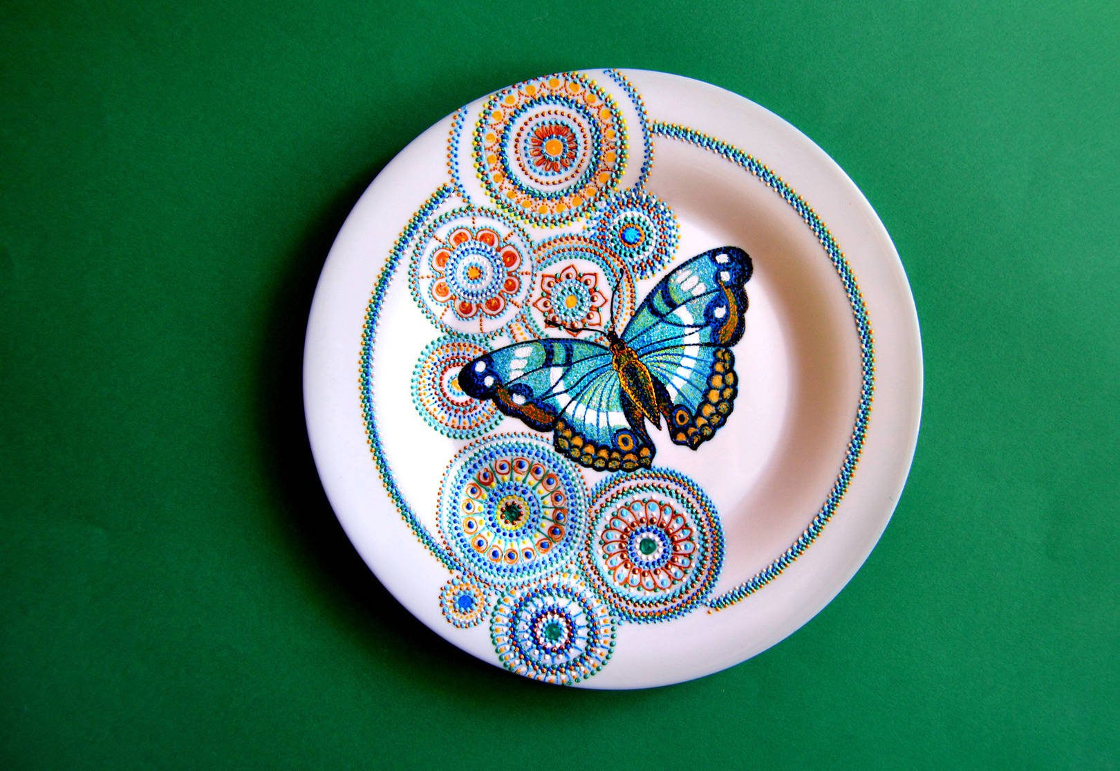 Роспись тарелок акриловыми красками