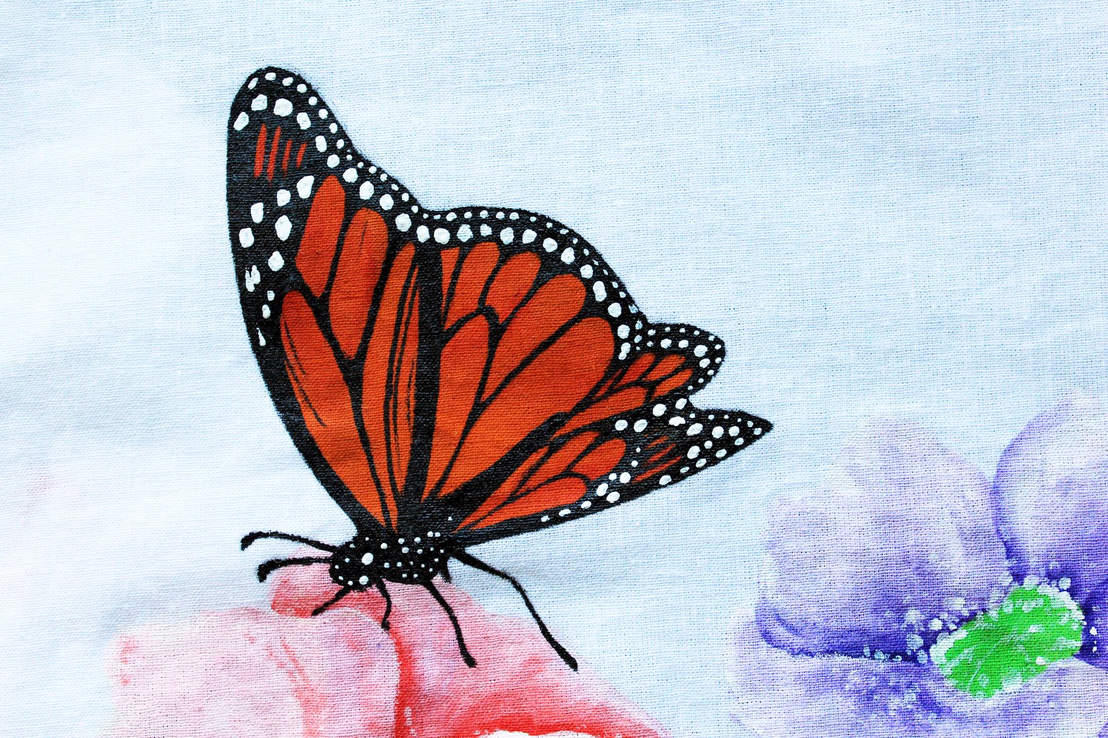 Рисуем бабочку акрилом