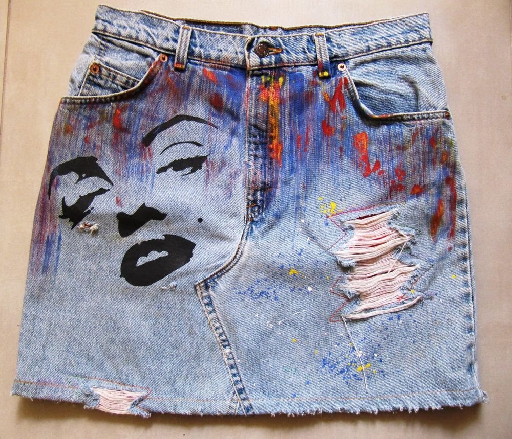 Разрисовать джинсы акриловыми красками