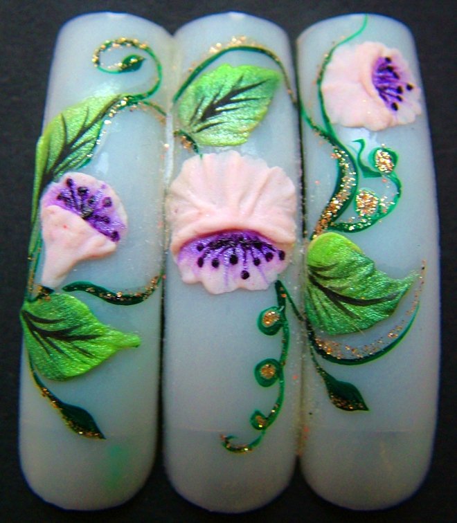 Роспись на ногтях акриловыми красками