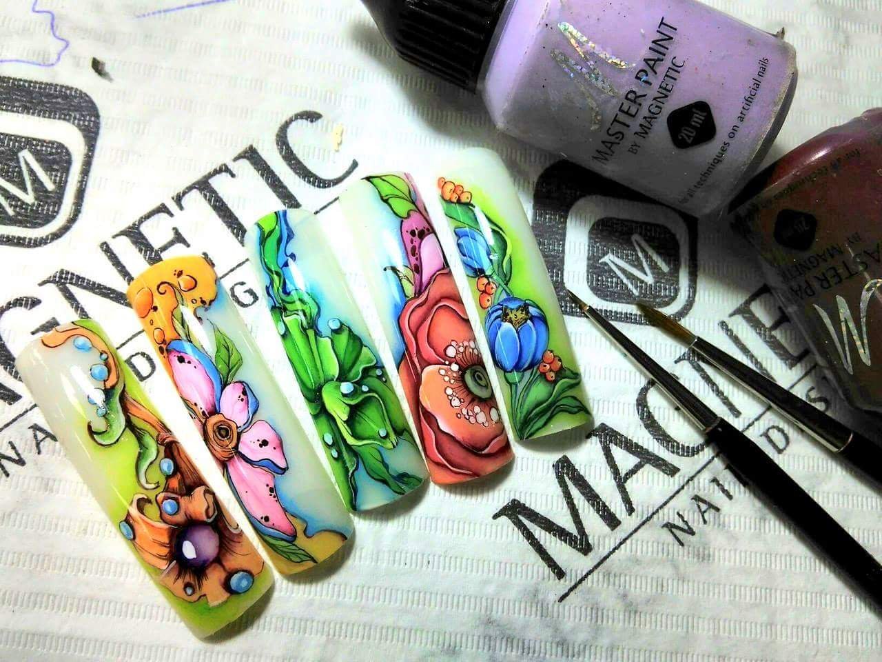 Рисунки на ногтях акриловыми красками