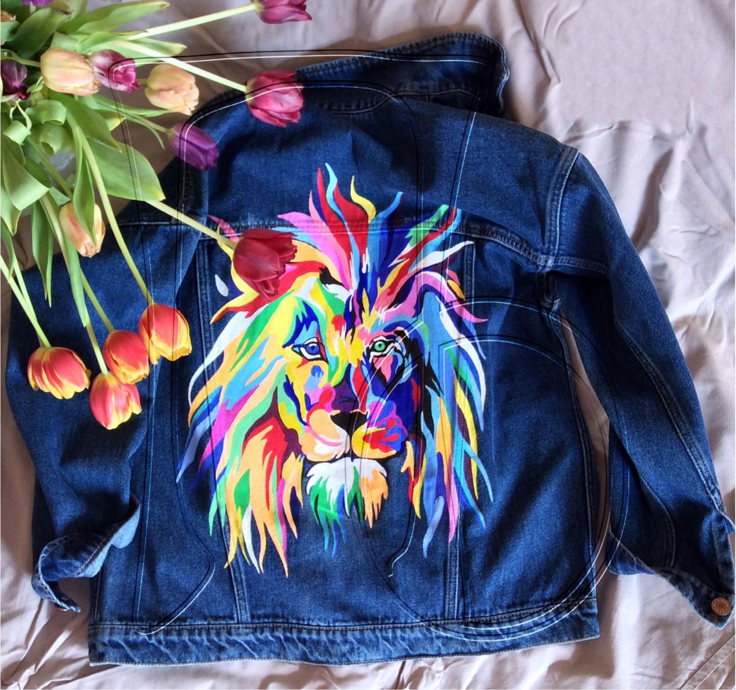 Джинсовая куртка с ручной росписью