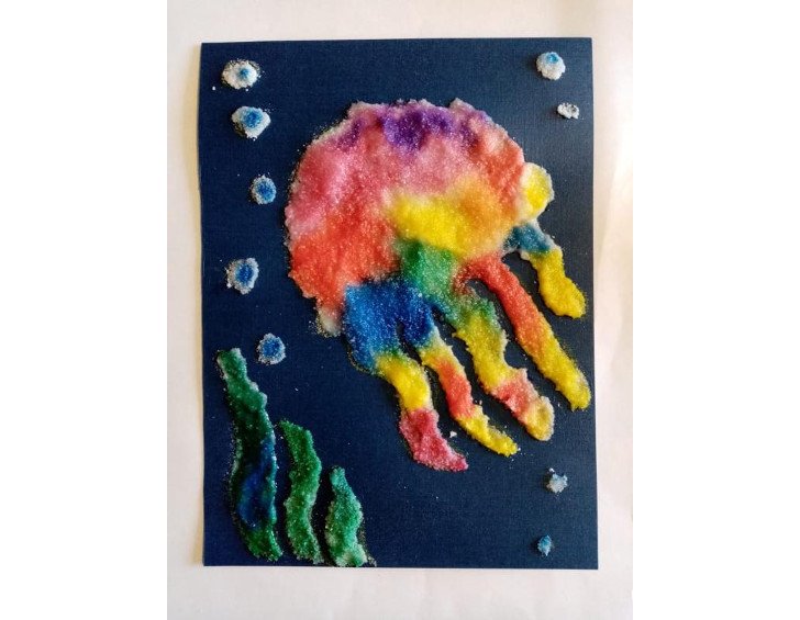 Рисунок солью и акварельными красками для детей