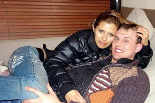 Степан Меньщиков поздравил Викторию Боню с днём рождения.
